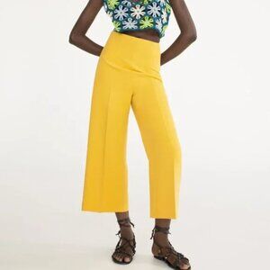 NWT Zara Yellow Womens Trousers (Culottes) Size Medium